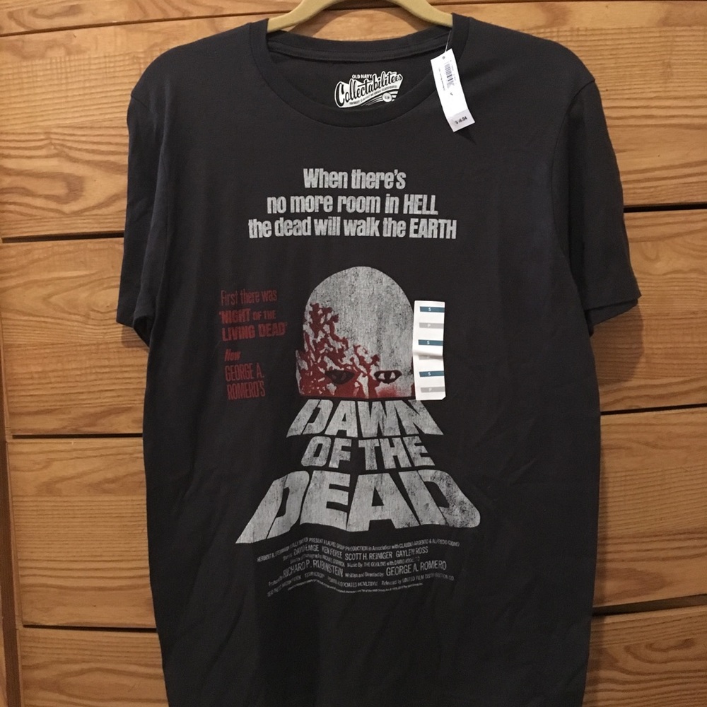 Old Navy Collectibles T-shirt